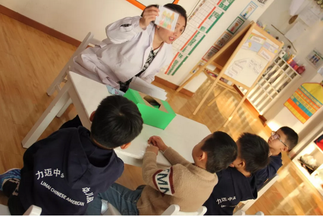 食品安全教育走进力迈中美新疆乌鲁木齐国际幼儿园
