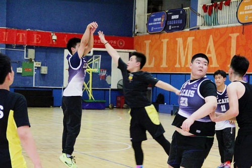 谁与争锋|力迈中美国际学校VS北京市私立汇佳学校篮球比赛(图2)